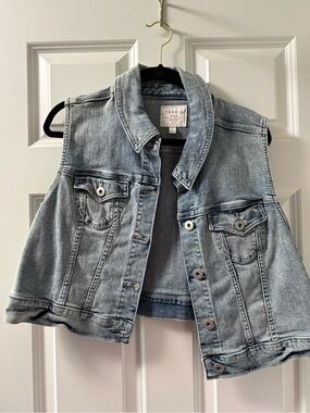 torrid Washed Light Blue Denim Vest